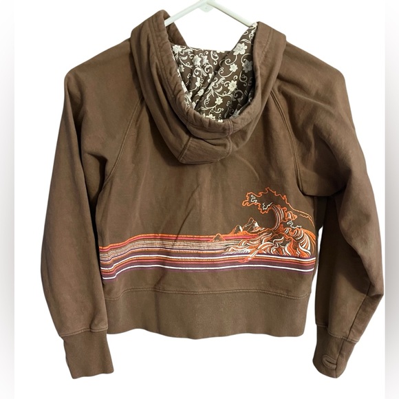 Hostess Pick ☄️ Brown Girl's Hoodie with Wave Design by OP - Picture 7 of 11